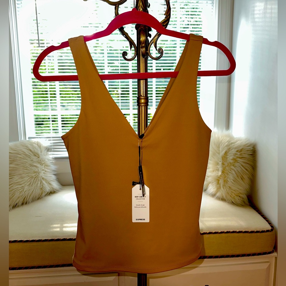 Body Contour High Compression Double V-Neck Bodysuit: Express size S.